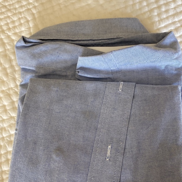 Vintage Brooks Brothers Oxford Buttondown - Picture 3 of 3